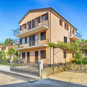 Ljiljana 1553 Apartmán
